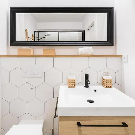 Good Vibes Only By Lovelystay Porto Exterior photo